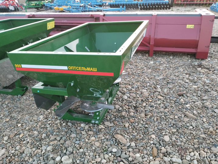 Разбрасыватель удобрений Оптсельмаш Стандарт 900, 2023