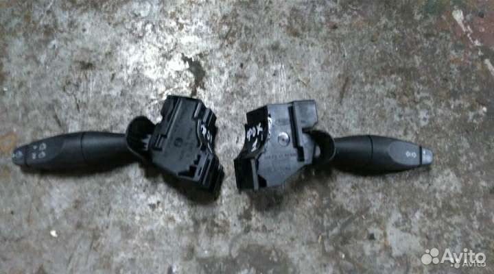 Подрулевые переключатель Форд Фокус 1