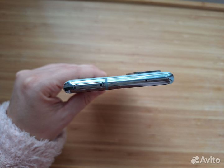Смартфон Samsung S20 FE 8/256 (Snapdragon)