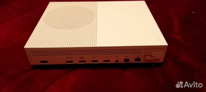 Игровая приставка xbox one s