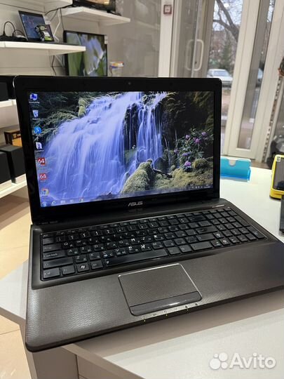 Asus i3 M350 4ozu hdd1000gb HD4500