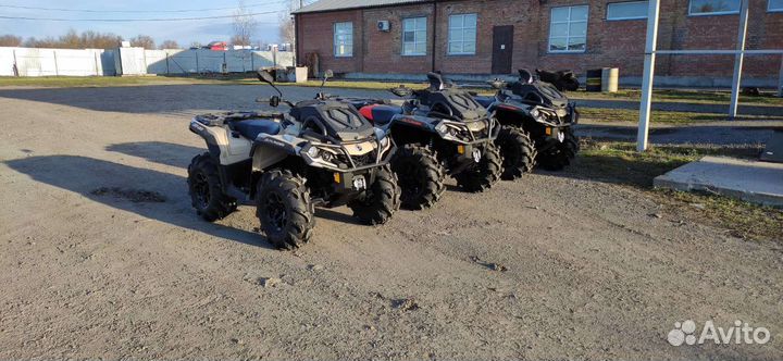 Квадроцикл BRP Outlander 1000R XMR