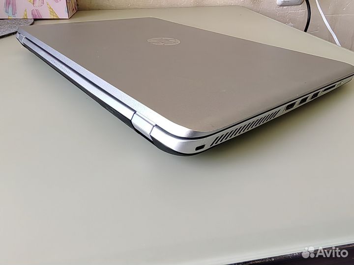 HP Envy 15-j010sr (FHD/i3 4000M/6/ssd/NV GT740M)