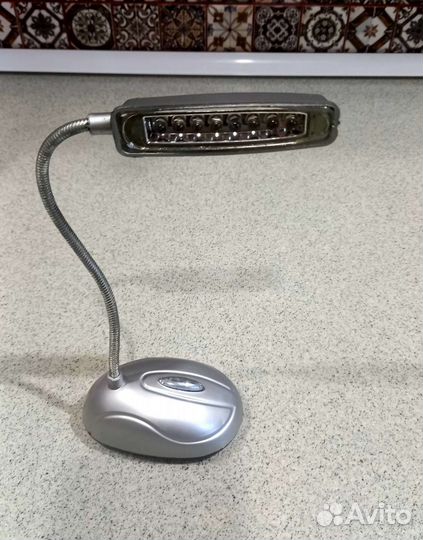 Фонарь - светильник туристический