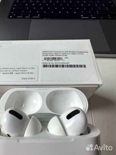 Apple Airpods Pro оригинал в боевом состоянии