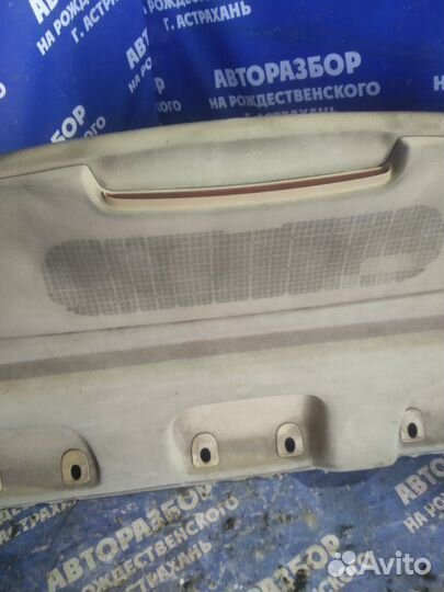 Задняя полка Mercedes-Benz W220 седан 1999