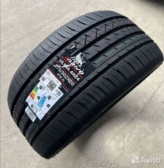 Arivo Ultra ARZ4 245/35 R20 и 275/30 R20 95W