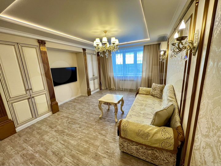 2-к. квартира, 70 м², 9/10 эт.