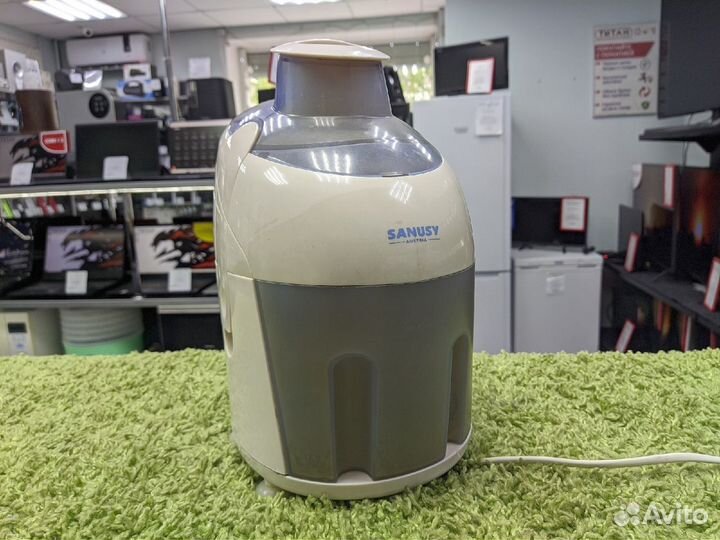 Cоковыжималка Sanusy (ст1б)