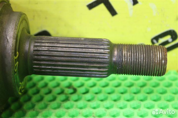 Привод передний правый Toyota Avensis ZZT251