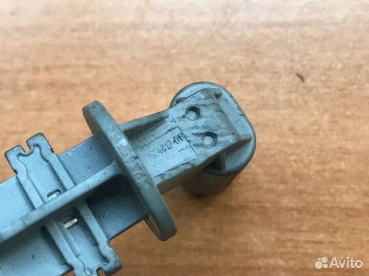 Датчик уровня охлаждающей жидкости BMW E90 E60 F10