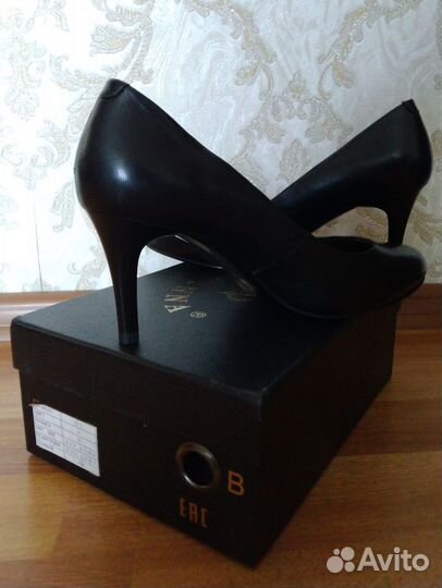 Туфли женские Sufinna