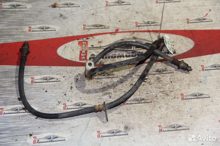 Тормозной шланг перед c Toyota Sienta NCP81G 1NZ-F