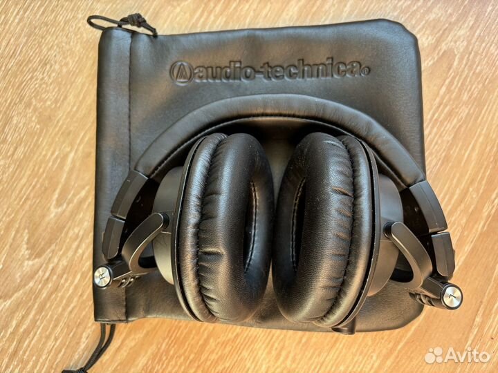 Audio-Technica ATH-M50X проводные (б\у месяц)