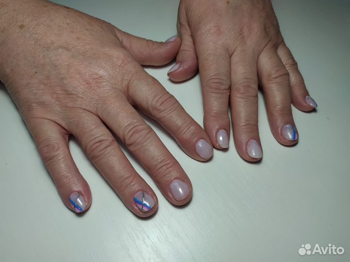 Маникюр и педикюр