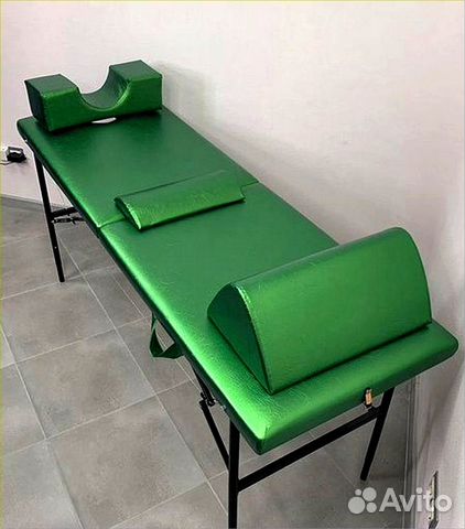 Массажный стол