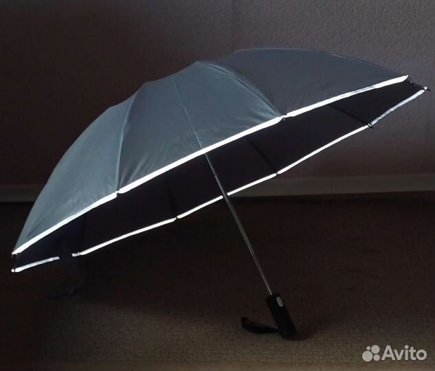 Зонты со светоотражающей полосой и фонариком