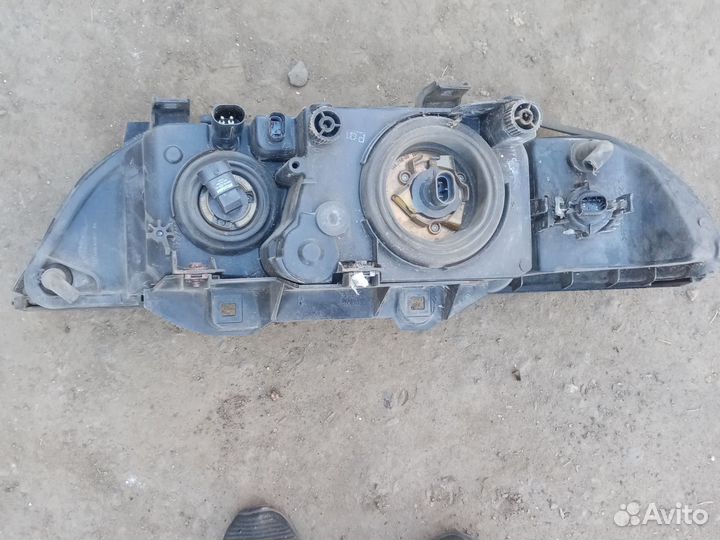 Фара правая BMW 5 E39