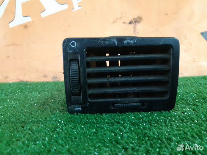 Воздуховод салона передний правый Газ 330232