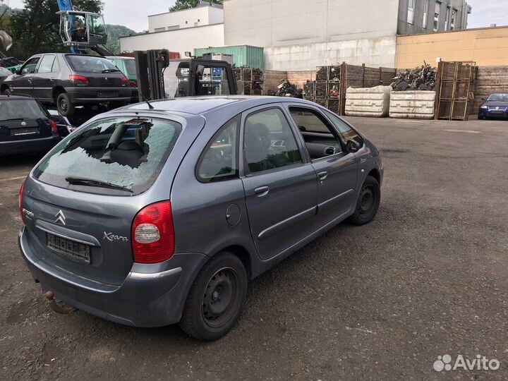 Разбор на запчасти Citroen Xsara-Picasso