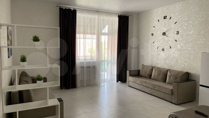 Квартира-студия, 37 м², 1/3 эт.