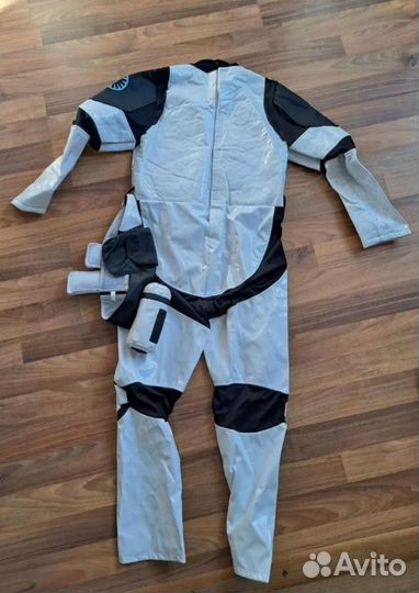 Костюм космонавта 128