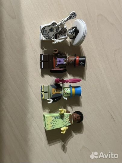 Lego minifigures disney 100