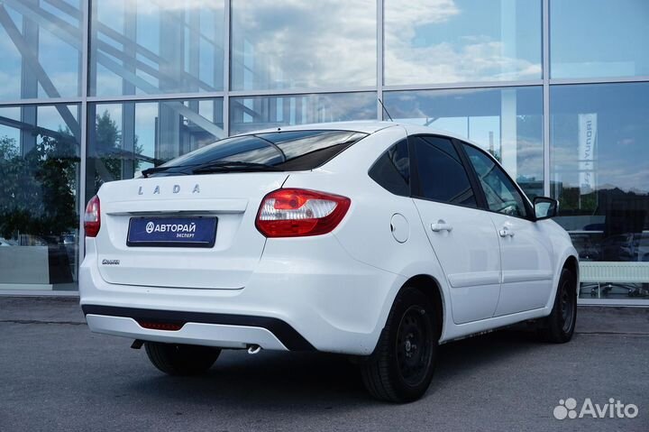 LADA Granta 1.6 МТ, 2019, 90 500 км