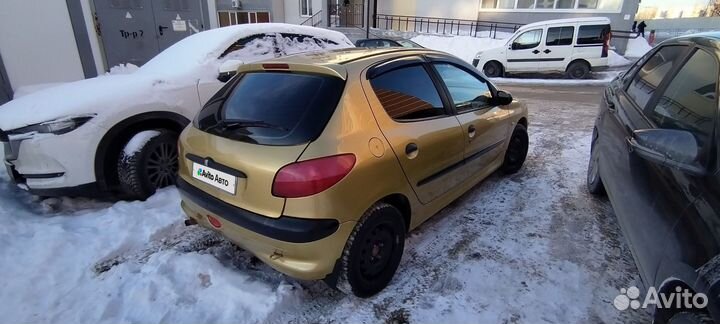 Peugeot 206 1.4 AT, 2003, 180 000 км