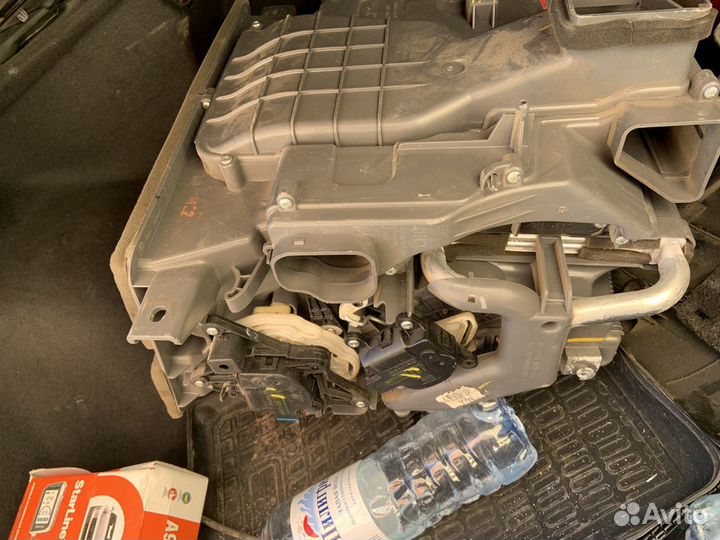 Отопитель с радиатором на Хендай Ай 40