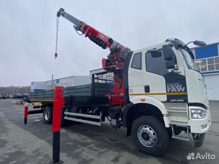 СпецМаш SM04-19 с КМУ, 2024