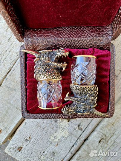 Подарочный набор рюмок 