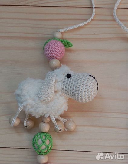 Слингобусы с игрушкой / Бусы детские для девочки