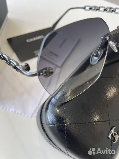 Солнечные очки chanel женские