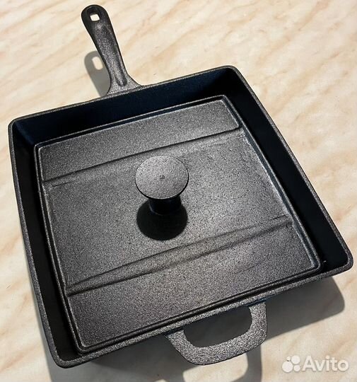 Сковорода-гриль 28х28 чугунная, Fissman