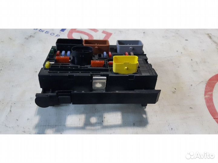 Блок предохранителей peugeot 308, 9664706280, 3050820