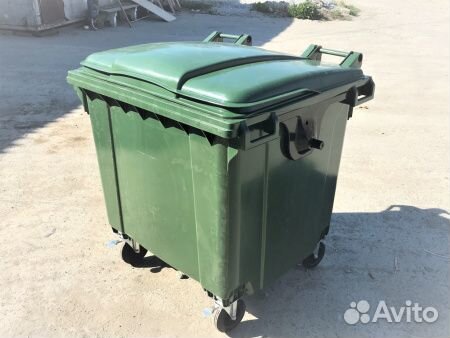 Пластиковый мусорный бак 1100л