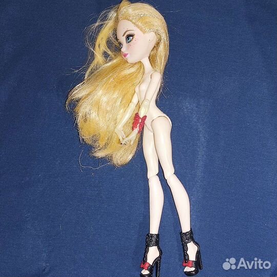 Кукла эвер афтер хай эппл Вайт