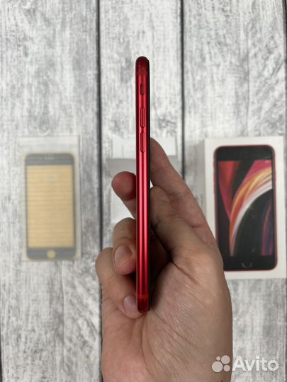iPhone SE (2020), 128 ГБ