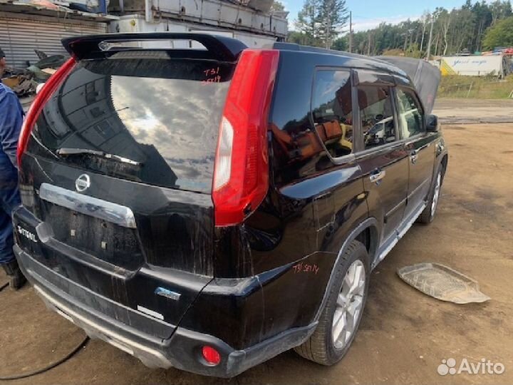 Обшивка салона Nissan X-trail DNT31