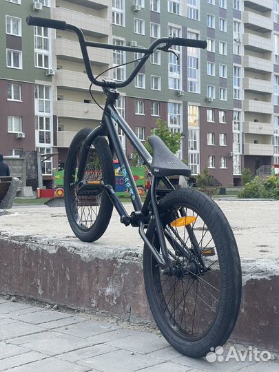 Трюковой велосипед bmx