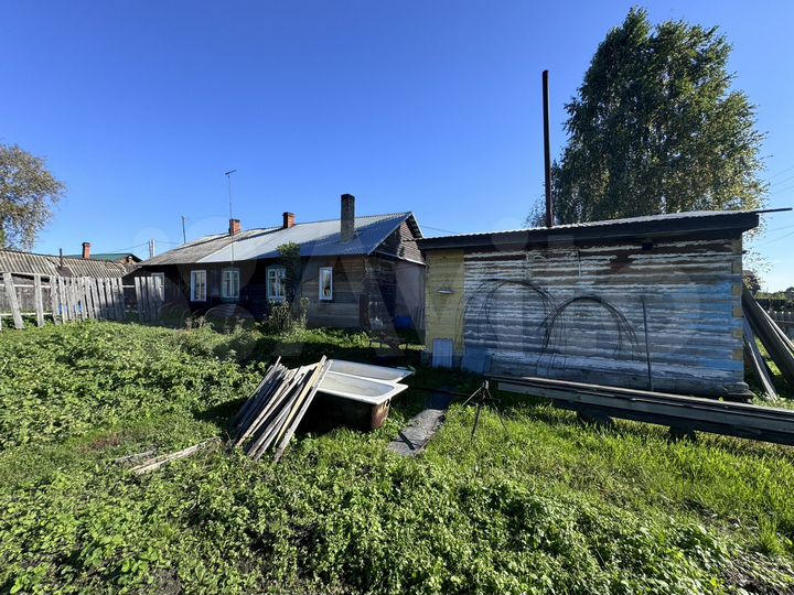 Дом 42 м² на участке 14,6 сот.