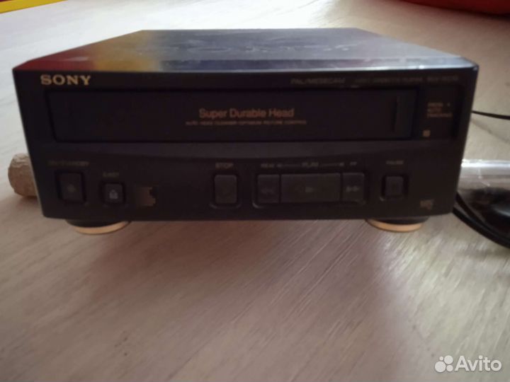 Видеомагнитофон sony