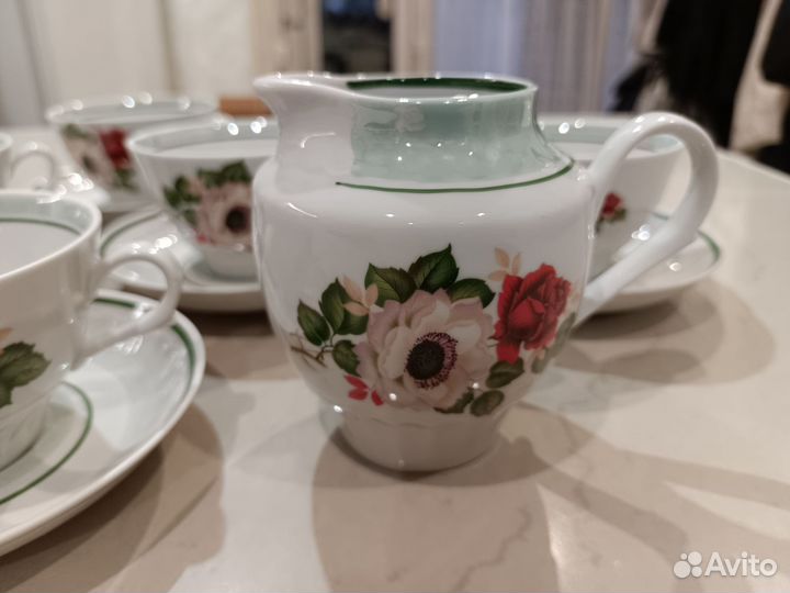 Набор столовой посуды на 6 персон