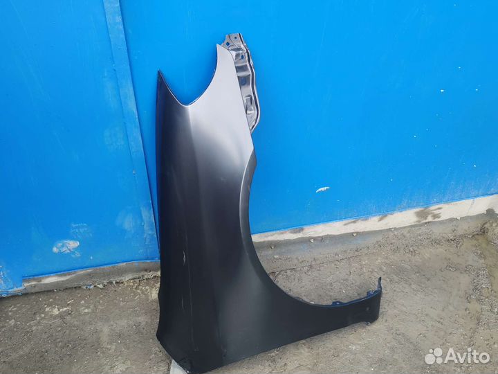 Toyota corolla 120 крыло переднее правое