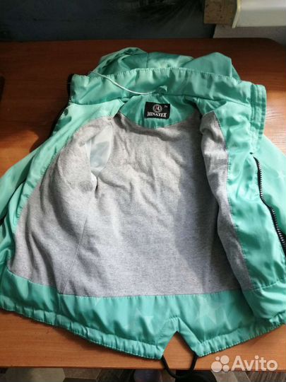 Ветровка для девочки