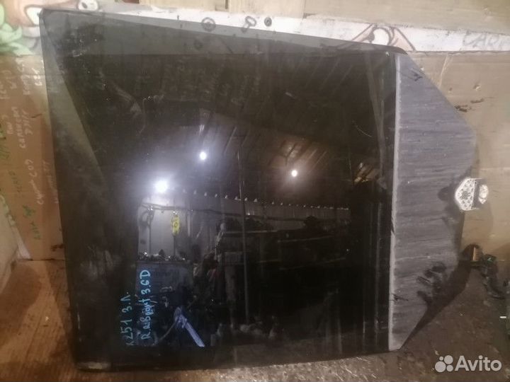 Стекло двери заднее левое Land Rover Range Rover S