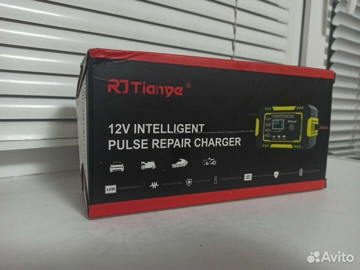 Зарядное устройство для авто аккумулятора 12V