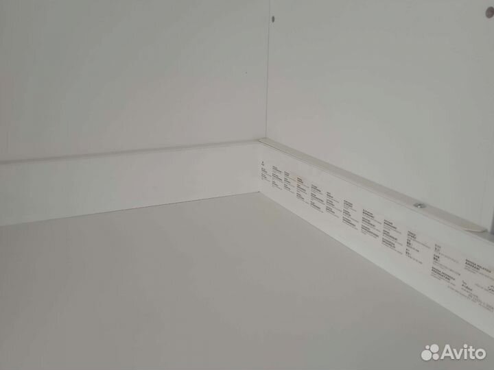 Детский стол IKEA (стува, пеленальный)