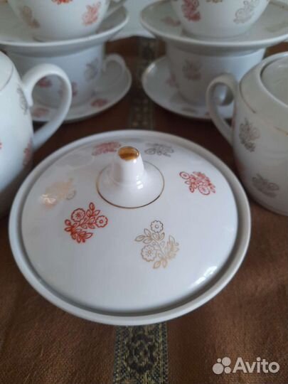 Чайный сервиз времен СССР